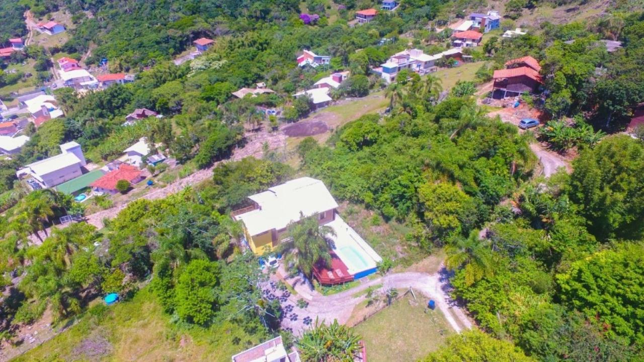 Casa Vista Privilegiada: Piscina E Conforto ガロパバ エクステリア 写真